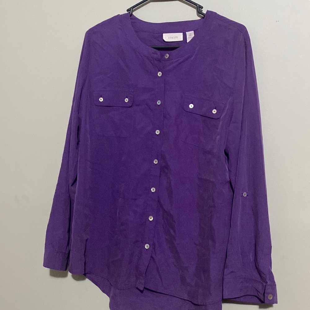 Women’s chicos size 2